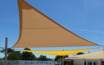 Des voiles d’ombrage pour une piscine municipale
