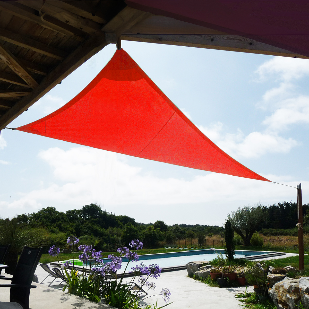 voile d'ombrage triangle mesh cherry red